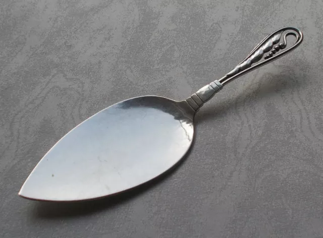 Rare Cake Lifter Ornamental 830er Silver Georg Jensen Handmade 1928