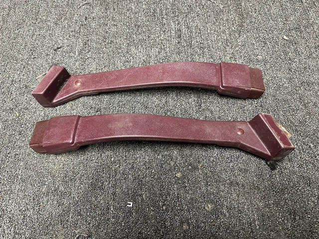 🔥95-98 Chevy Gm Silverado Sierra Suburban Front Seat Belt Latch Set  Read 96 97