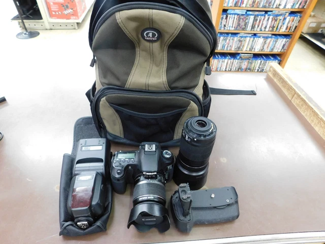 Canon EOS 60D 18.0MP Digital camera w/18-55,55-250mm lense,flash,winder,charger. Canon EOS 60D 18.0MP Digital camera w/18-55,55-250mm lense,flash,winder,charger.