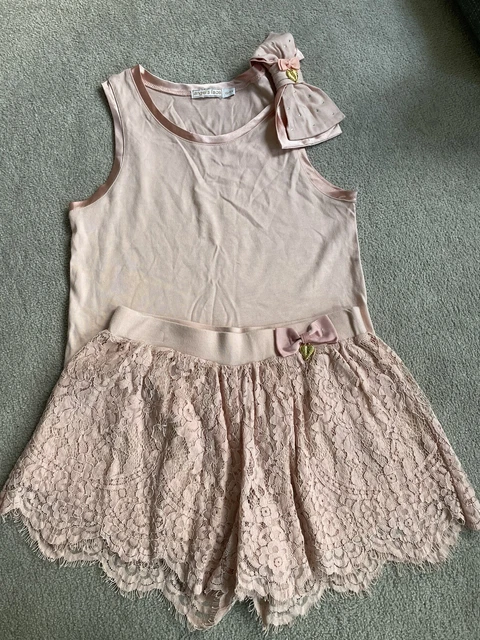 Angels Face girl shorts 2 tops Immaculate Age 10-11