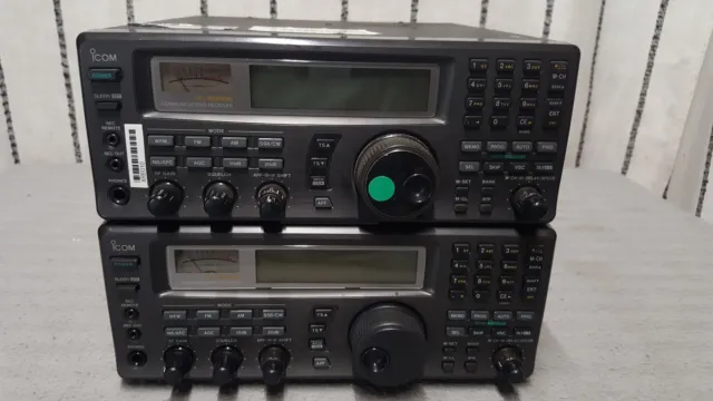 1* ICOM IC-R8500 COMMUNICATIONS RECEIVER - (Without External Power Supply)