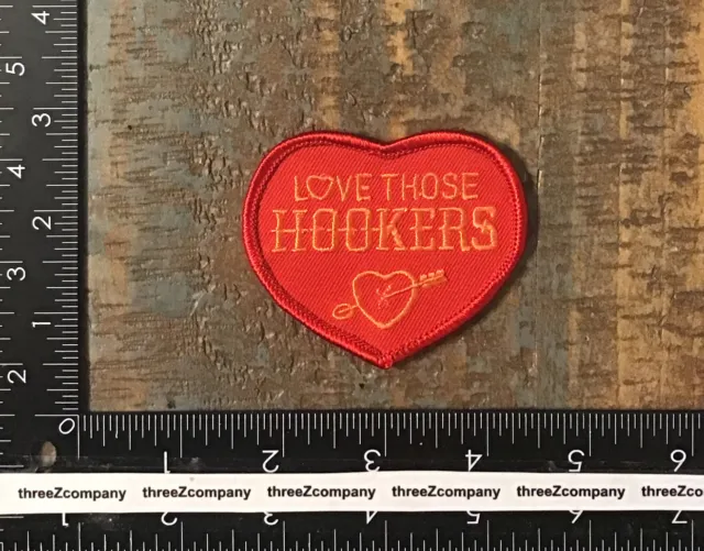 Vintage LOVE THOSE HOOKERS Headers Racing Hot Rod Iron-On Patch Heart