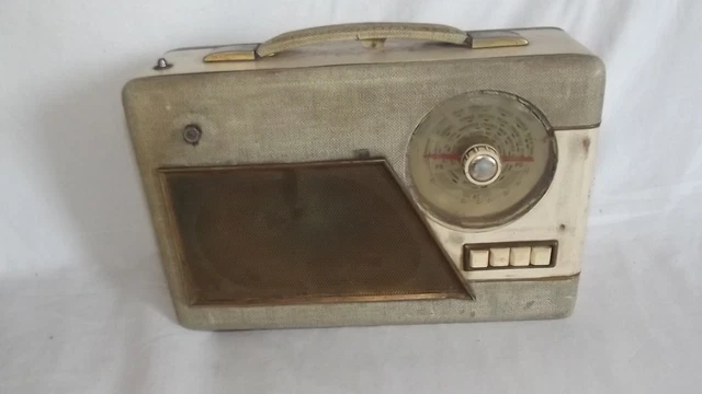 POSTE RADIO TRANSISTOR  marque absente.