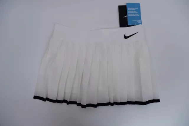 Minigonna da tennis a pieghe Nike per ragazze NUOVISSIMA taglia M bianca media Minigonna da tennis a pieghe Nike per ragazze NUOVISSIMA taglia M bianca media