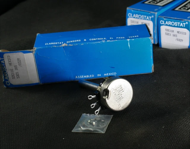 One (1) Clarostat Honeywell 53C11K 53C1 1KS/0329 Potentiometer Mexico NEW