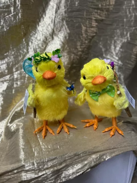 Pair of decorative Easter chicks 23cm Tall Soft Fluffy