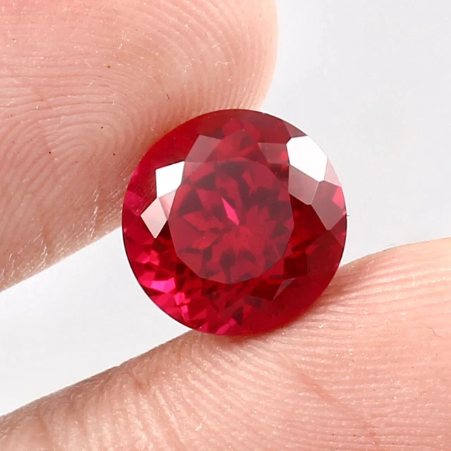 Paire De Rubis Naturels Du Mozambique - Taille Diamant, Rouge Sang, Non Traités