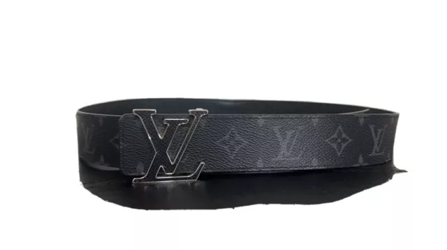 Louis Vuitton Men's Reversible Damier Graphite Epi Initials 40 MM Belt  M0197U – Luxuria & Co.