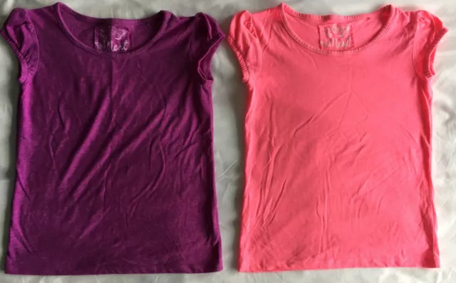 2 Girls T-shirt / Tops - Age 7 years - Next