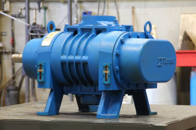 TUTHILL 5511-A3R2CV1-A Positive Displacement Rotary Lobe Blower