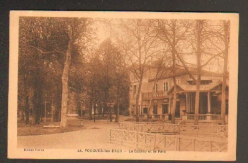 POUGUES-les-EAUX (58) LE CASINO & LE PARC in 1937