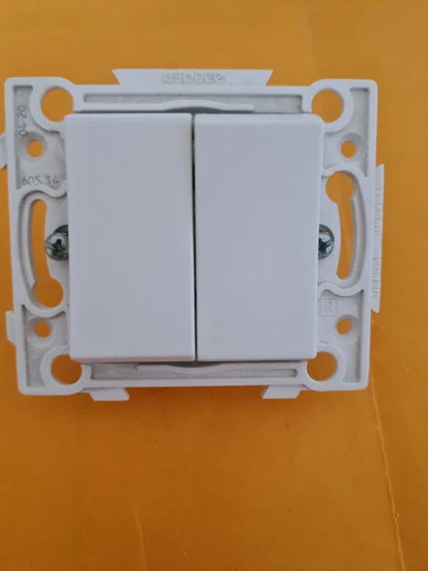 Arnould ESPACE 60514 - Double interrupteur va et vient + poussoir - A l'unité