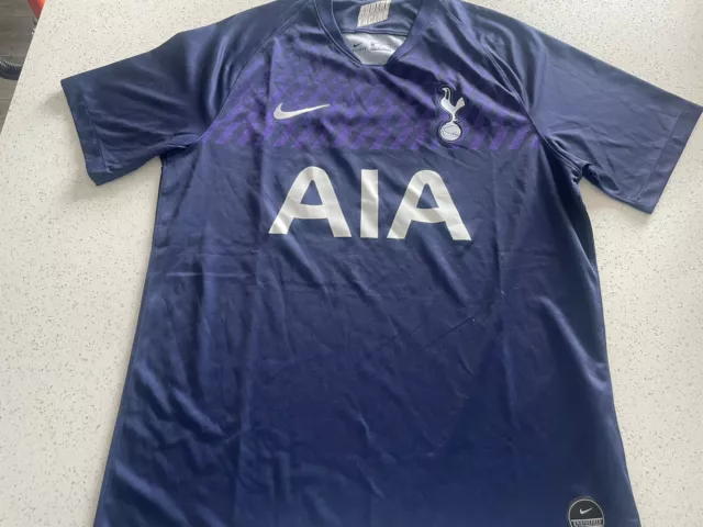 SPURS NEW 2019/20 HOME KIT - OUT NOW! 