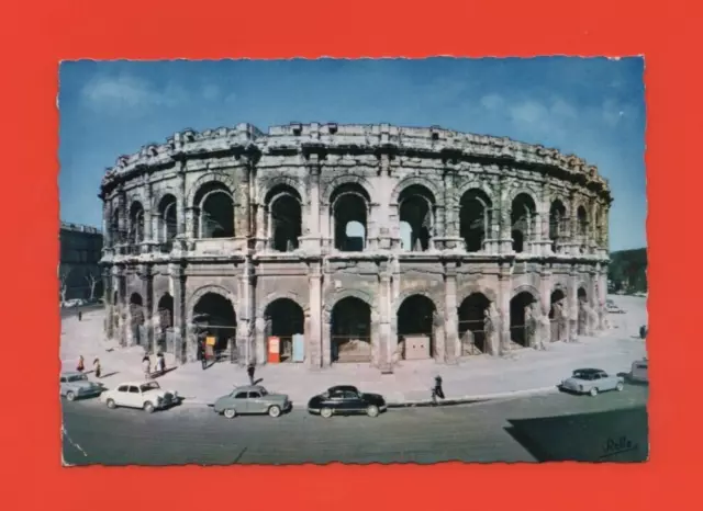 NIMES - Les arènes   .....   (Ref.  i 5116)