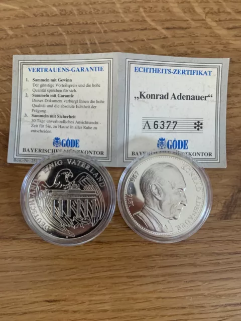 1x Konrad Adenauer 1876 - 1967 Deutschland Einig Vaterland Medaille