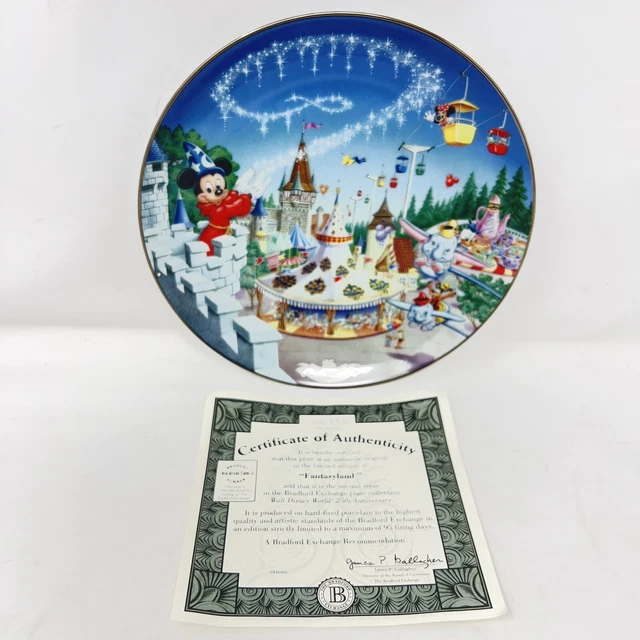 Collector Plate Walt Disney World 25th Anniversary Fantasyland # 2 OF 12 COA Collector Plate Walt Disney World 25th Anniversary Fantasyland # 2 OF 12 COA
