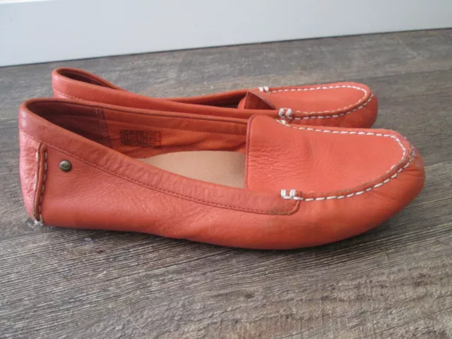 UGG Australia Women's salmon orang Leather Flores Driving Style Loafer SIZE US 9