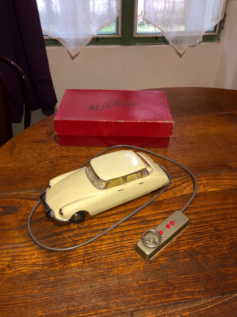 VINTAGE JOUET ANCIEN Filoguidée CLIM n° 209 Yumbo Tractopelle tracteur