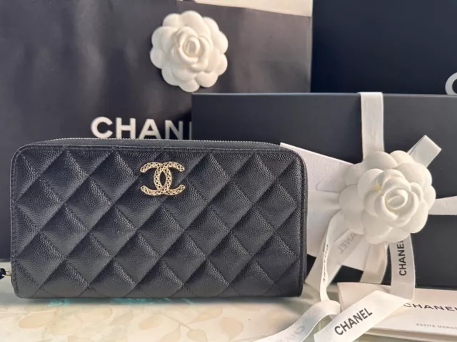 NEW CHANEL 23P Jumbo Classic Caviar Flap Bag Lt Periwinkle Blue Gold HWR  Lmt Ed $16,500.00 - PicClick