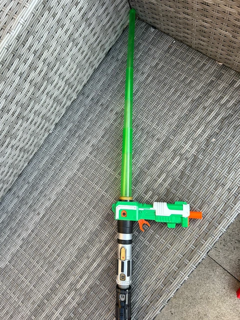 Lightsaber StarWars - BladeBuilders Tecnoblaster Green/Yoda Hasbro/Nerf / Sealed