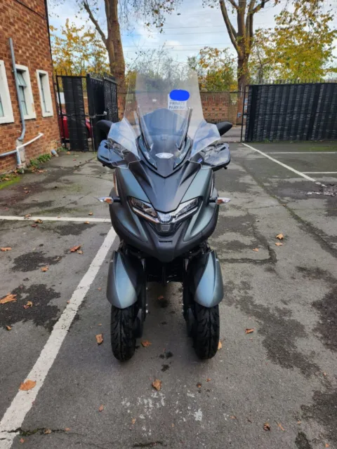2020 Yamaha Tricity 300, 3.5k miles, car licence 3 wheel scooter,very economical