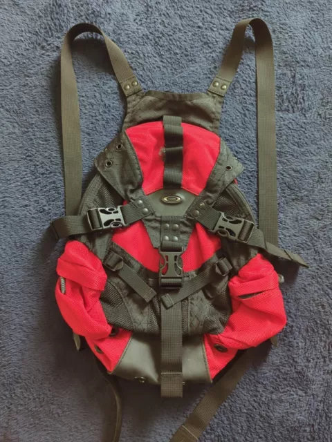 VTG Oakley Mini Icon Tactical Backpack Nylon Black Red 90s 00s Parachute Pack