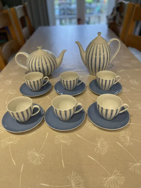 Arzberg Polar Stripes Form 2000 coffe pot, tea pot & 6 cups and saucers. Unused
