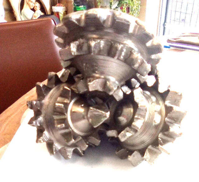 **NEW** 4-3/4" Steel Tooth Open Center Tricone  Drill Bit (IADC 216)  7" Tall