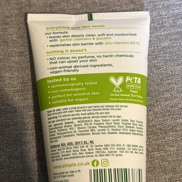 SIMPLE KIND TO Skin Moisturising Facial Wash - 150ml £1.70 - PicClick UK