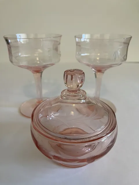 Tiffin Franciscan Lot of 3- pair Of pink etched champagne glass&Candy Dish/trink