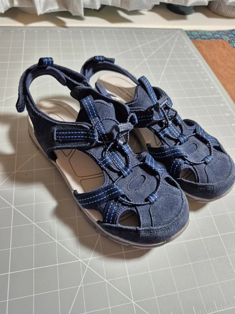 Lands end walking sandals deals