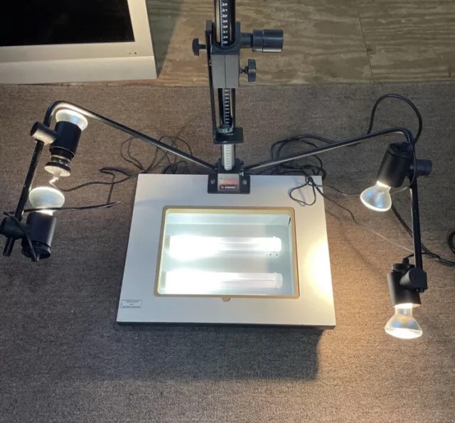 Industria Fototeca Firenze medical lamp. Mini Repro