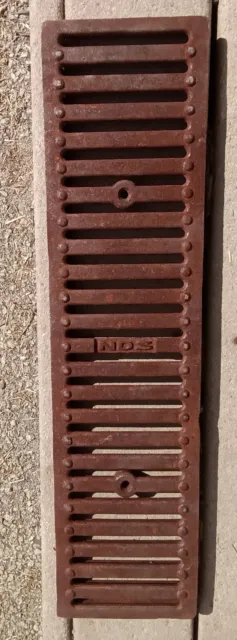 NDS DURASLOPE 2’ CHANNEL GRATE, PART DS-231, 6” x 24”  Cast Iron, Nice Patina.