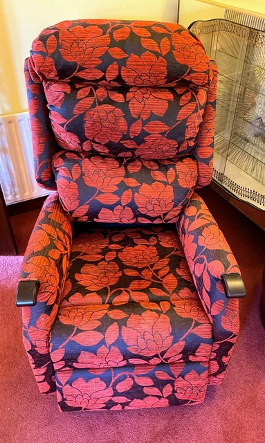 Seminar HY2205-55 Electric Riser & Recliner Upholstered Arm Chair Rise Recline