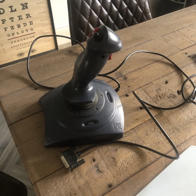 Joystick Logitech Wingman Extreme Modèle 3002 - Occasion - Non Testé
