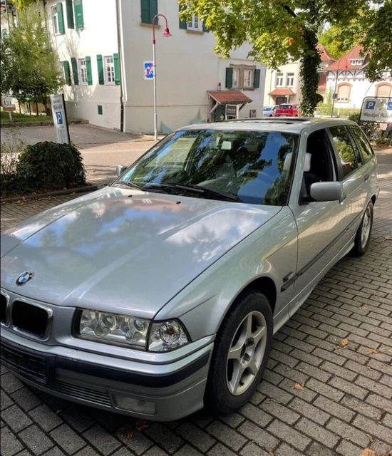 BMW E36 touring 318i