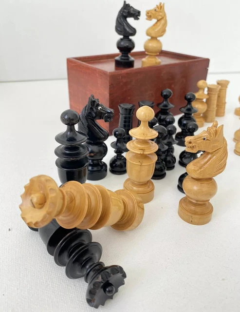 Jeu d'échecs (1) - Régence - Bois
