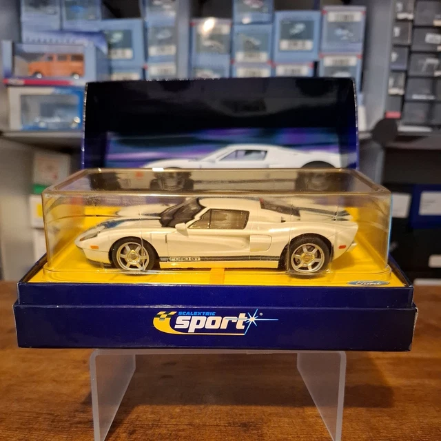 SUPERSLOT FORD GT 2003  ROAD VERSION RED  DE SUPERSLOT REF/ S2661