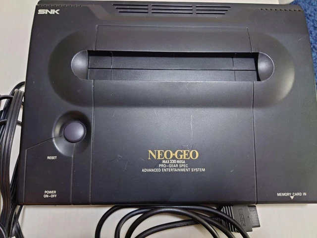 Console Neo Geo AES Japonaise SNK D’Occasion – Fonctionne Parfaitement