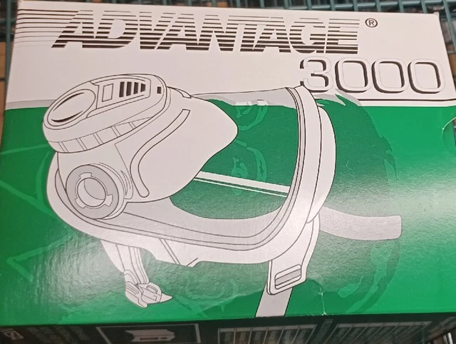 NEW MSA Advantage 3000 Full Face Mask Model 3200 Size Medium (3220)