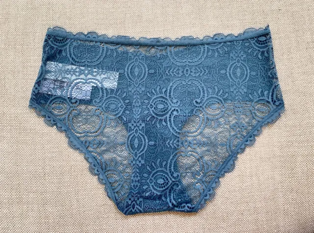 NWT GILLY HICKS HOLLISTER BLUE MULTI LACE NO SHOW BACK HIP HUGGER PANTY  SIZE M