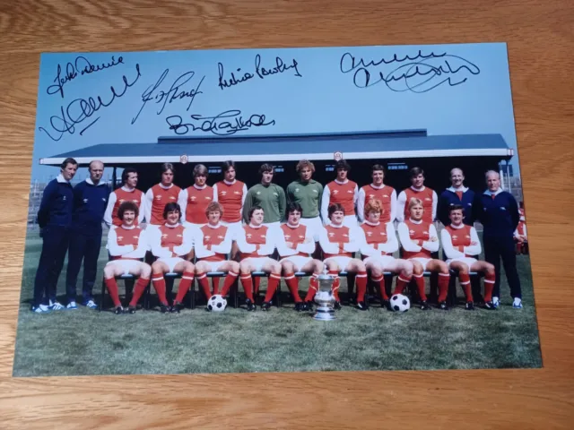 ARSENAL 1979 FA CUP WINNERS SIGNED BY 6 TEAM PHOTOGRAPH 12" x 8"