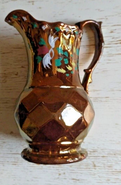 pichet 18 cm en faïence lustrée dans le style Jersey à décor floral