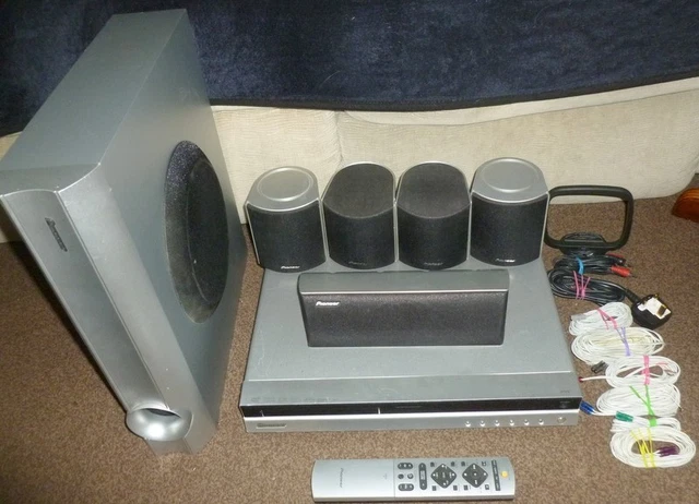 PIONEER XV-DV333 DVD/CD Receiver Home Theater System - Working