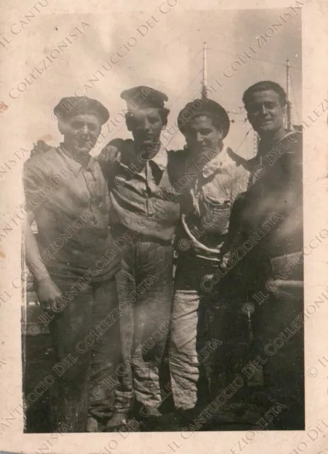 LA SPEZIA Marinai in posa Regia Marina Nave Titano Foto militare