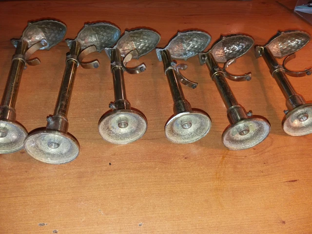 6 curtain rod doors. Very good state . Opportunity . Empire-style. 7