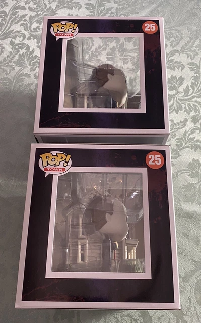 TWO (2) Funko Pop Town #25 HALLOWEEN Michael Myers with Myers House Spirit 3