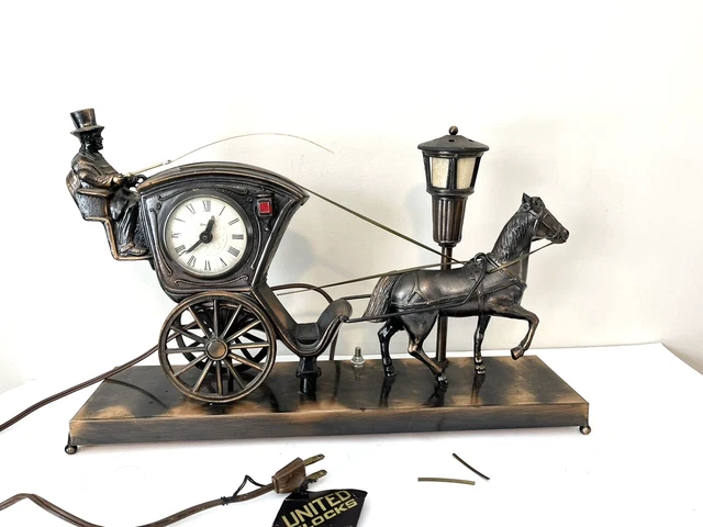 United Clocks Metal Horse Carriage Hansom Cab Animated Clock Works READ Desc