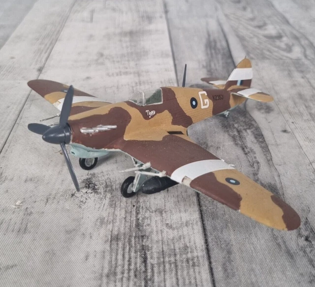 Maquette Corgi 1/72 – Hawker Hurricane MKIIC, AA32015, Diecast