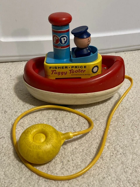 VINTAGE 1967 FISHER Price Tuggy Tooter Tug Boat Bath Pull Toy Toots 